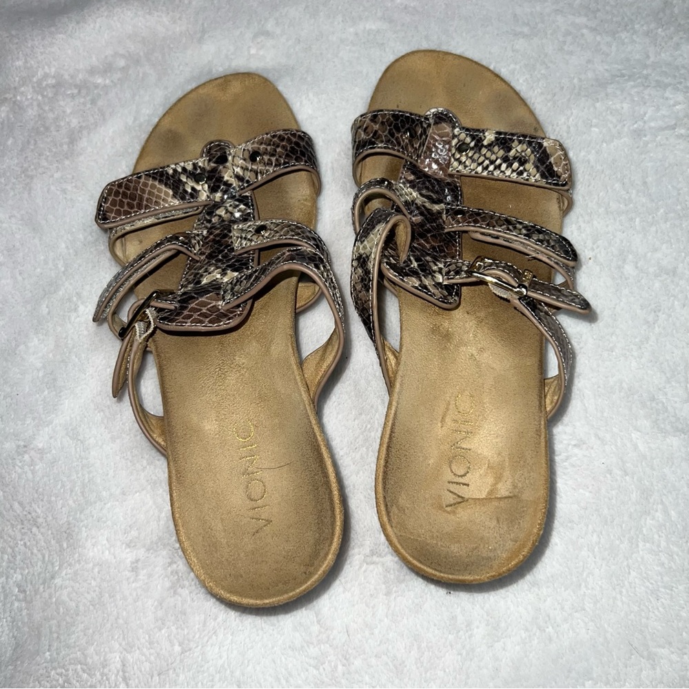 Vionic Wedge Sandals Adjustable Triple Strap Natu… - image 7